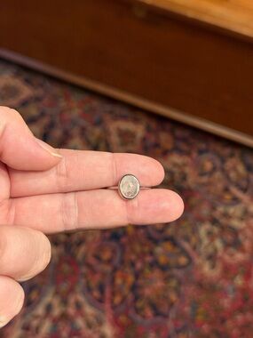 Delicate Oval Silver Ring with Light Rose quartz